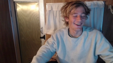 Nezzey  15-08-2021 video nipples